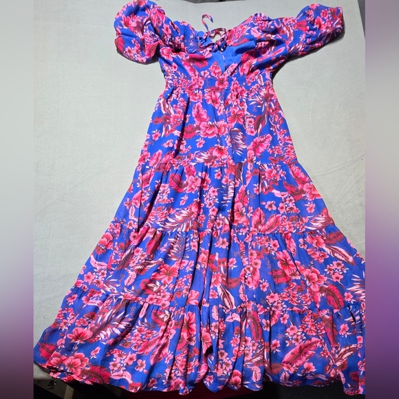 FORE Elegent Dainty Vibrant Floral Maxi Dress EUC Size Medium PTP 19 - Picture 3 of 4